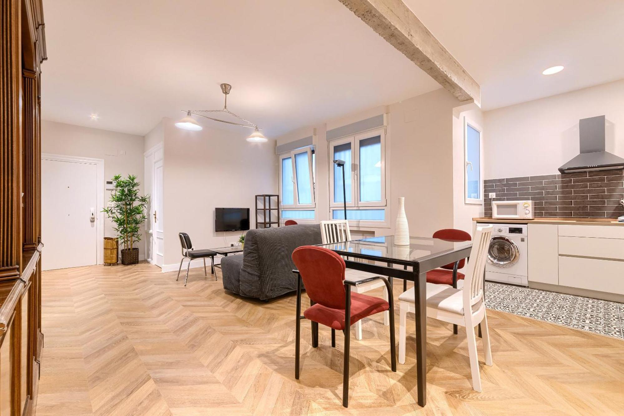 Euskalduna, Vivienda Turistica Moderna Y Renovado Bilbao Eksteriør billede